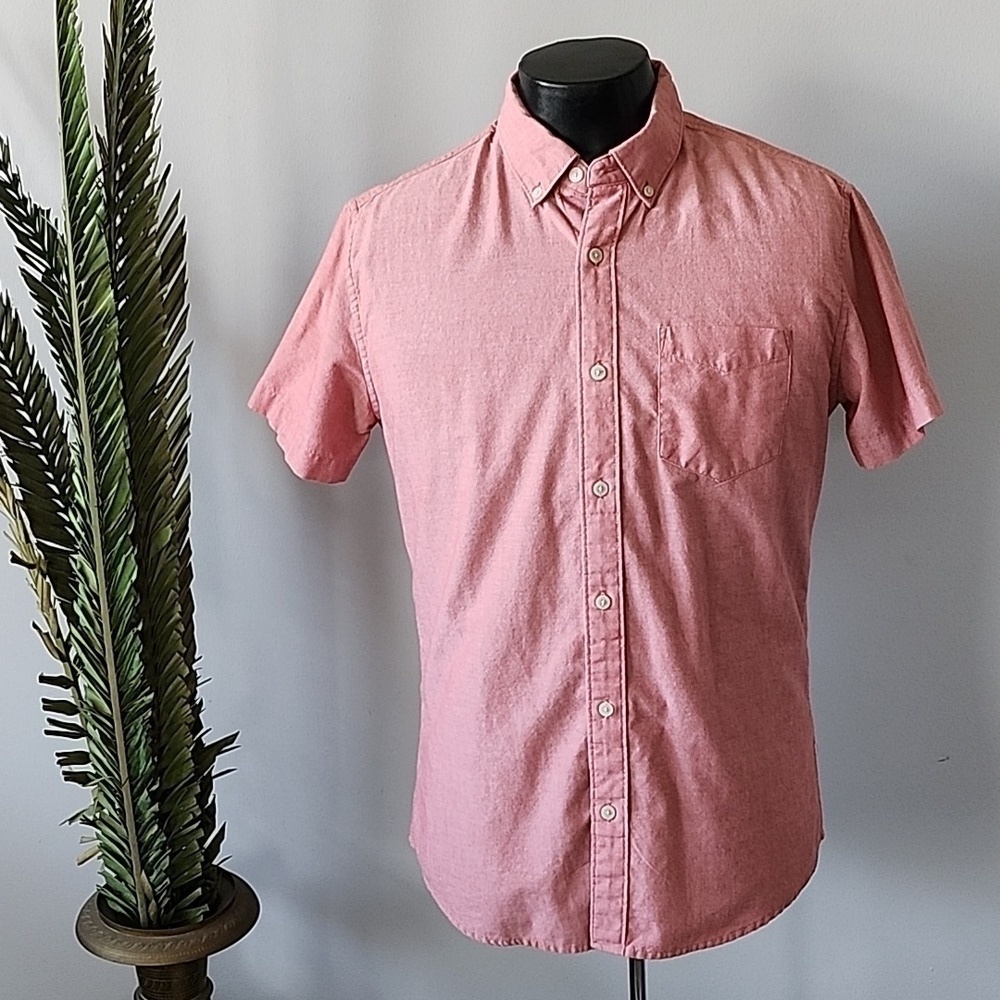 Urban Pipeline light red short sleeve button-down shirt